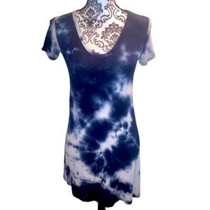 Olivia Rae Juniors XS Rayon V-Neck Blue & White Tie Dye Short Sleeved Mini Dress